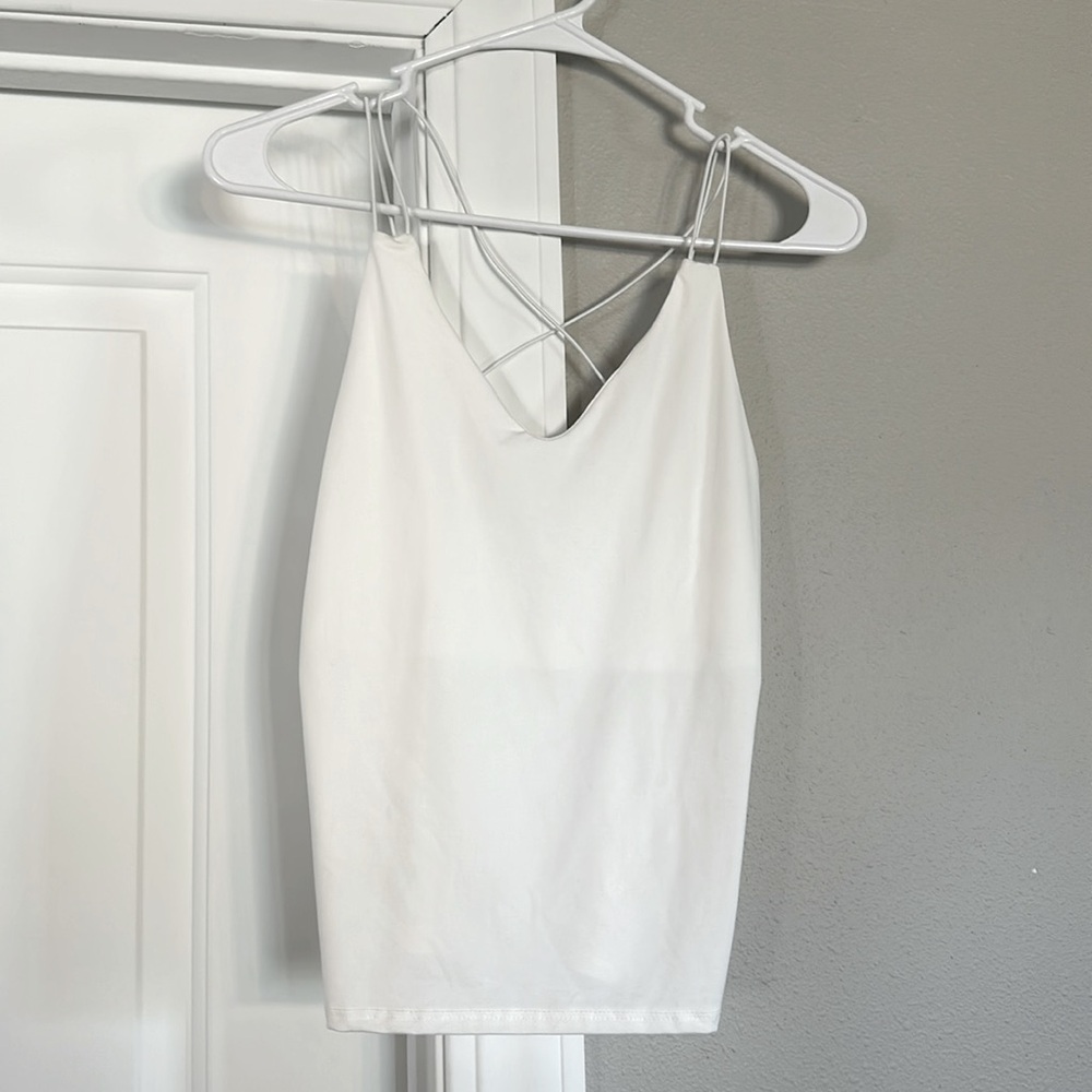 Women’s White Criss Cross Petite Top
